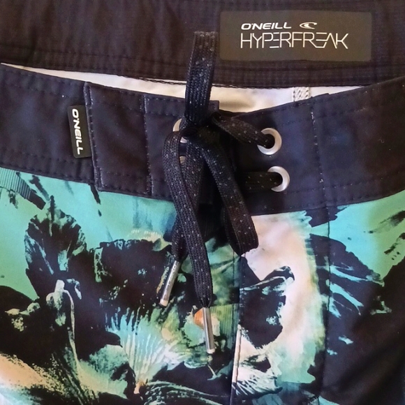 O'Neill Hyperfreak size 38 swim/board/surf shorts - Picture 3 of 8